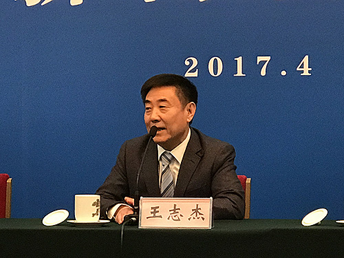 中国工艺美术协会副会长王志杰发言