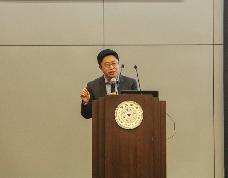 清华大学杨旭东教授就农村清洁供热现状和技术线路作报告