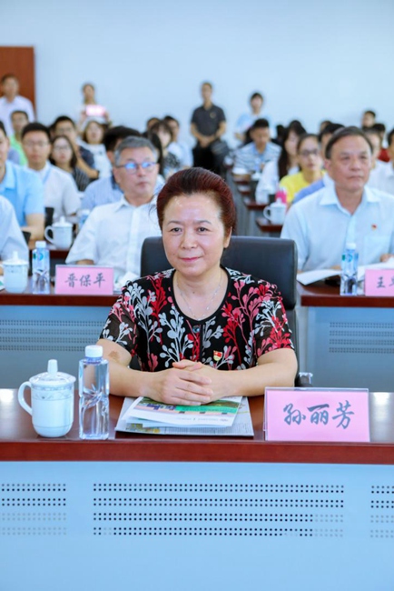 安徽省政协副主席孙丽芳
