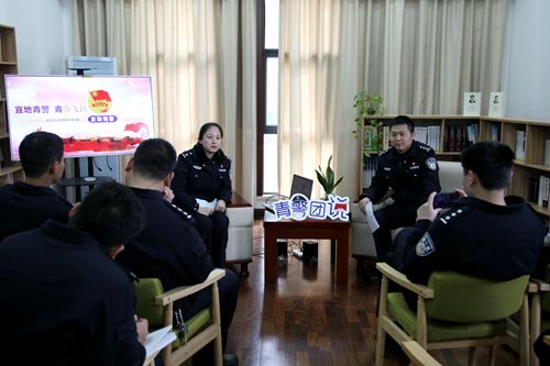镇江市公安局团委组织青年民警开展学雷锋主题活动