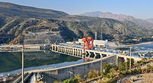 “市中心”建起水电站