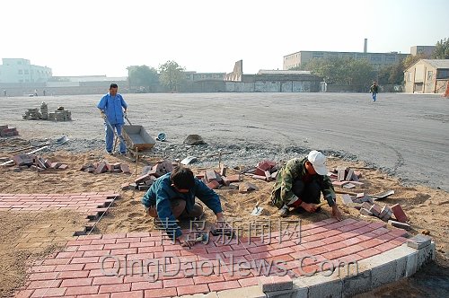 青岛站搬迁 记者探营新火车站