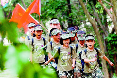 沈阳:童子军训练营活动锻炼孩子意志品格(图)