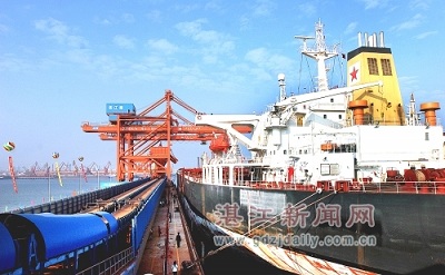 霞山区发展临港物流 打造湛江现代工业核心区
