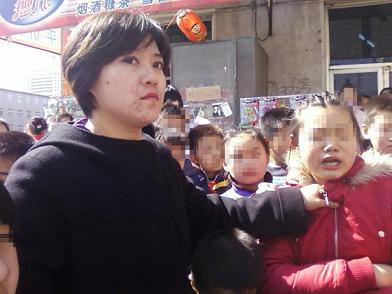 辽宁检察院书记员暴打12岁小学生 被拘留15日