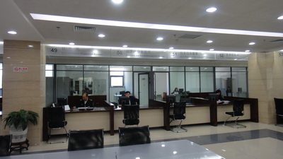 河西行政许可服务中心:一站式服务高效利民